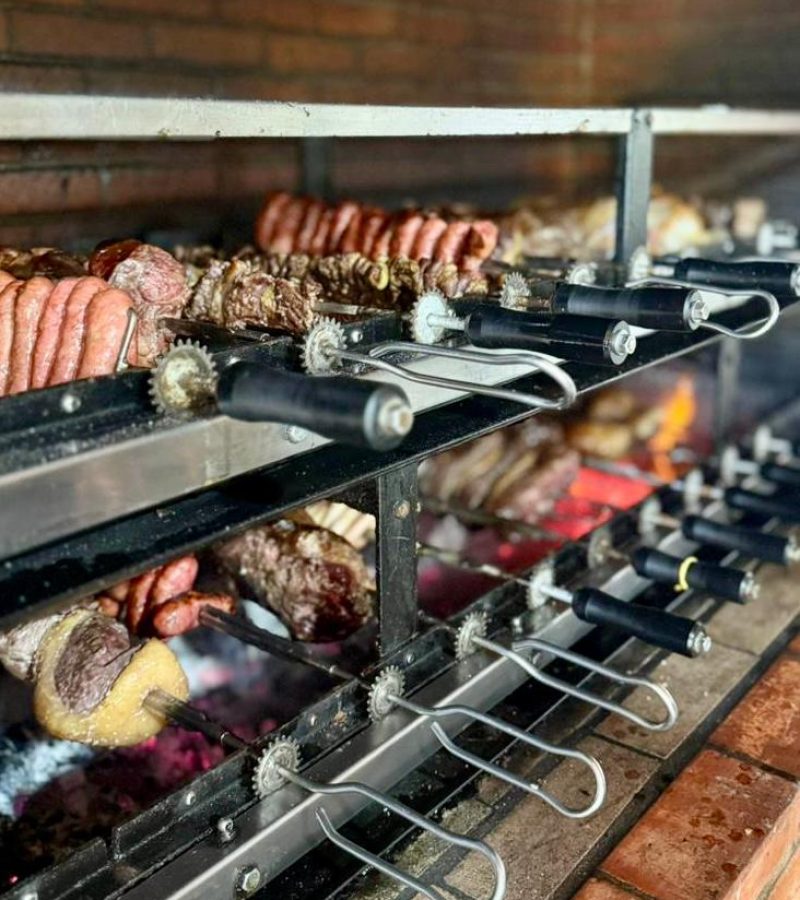 Churrasco servido aos domingos